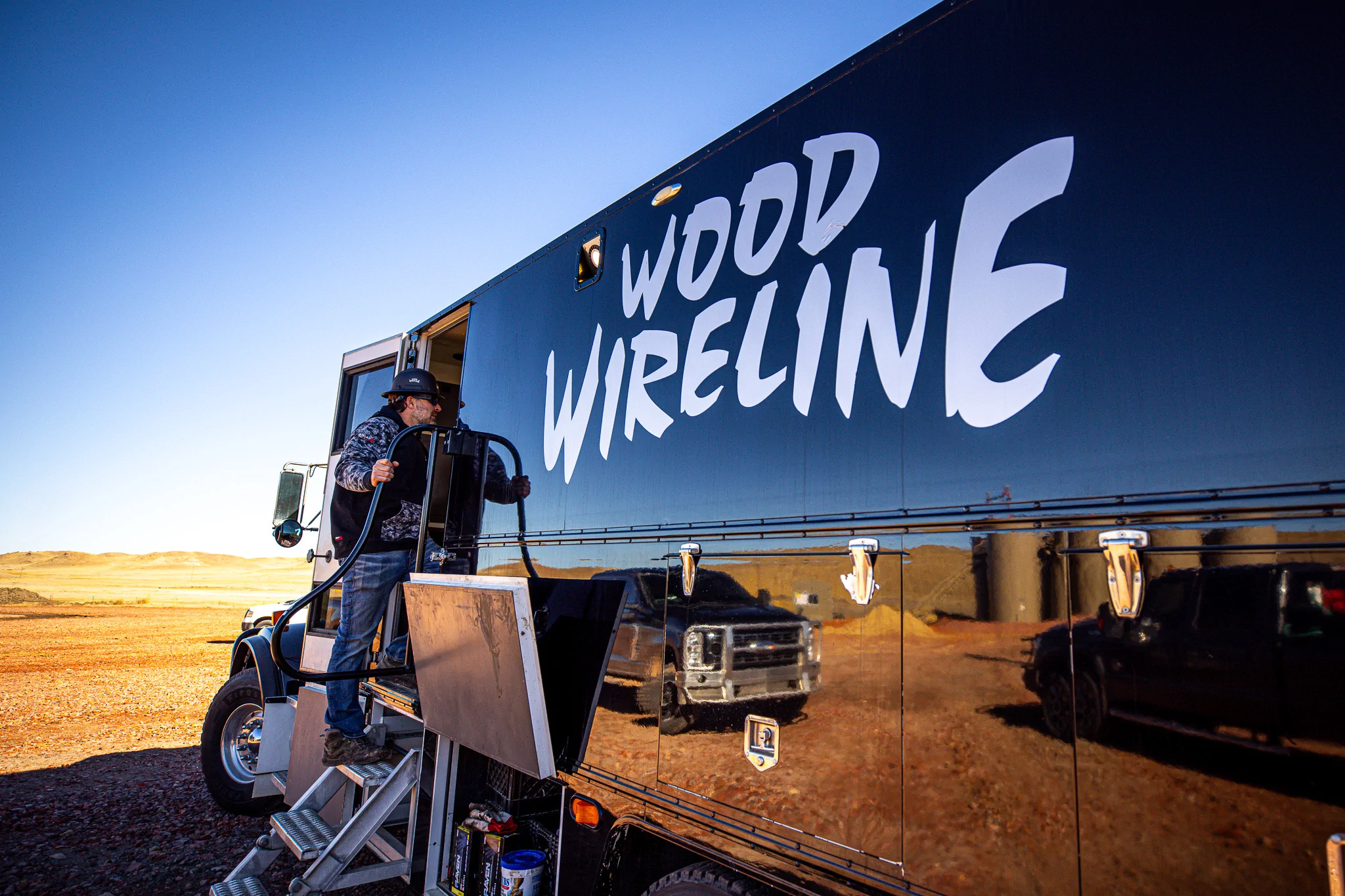 Contact Wood Wireline
